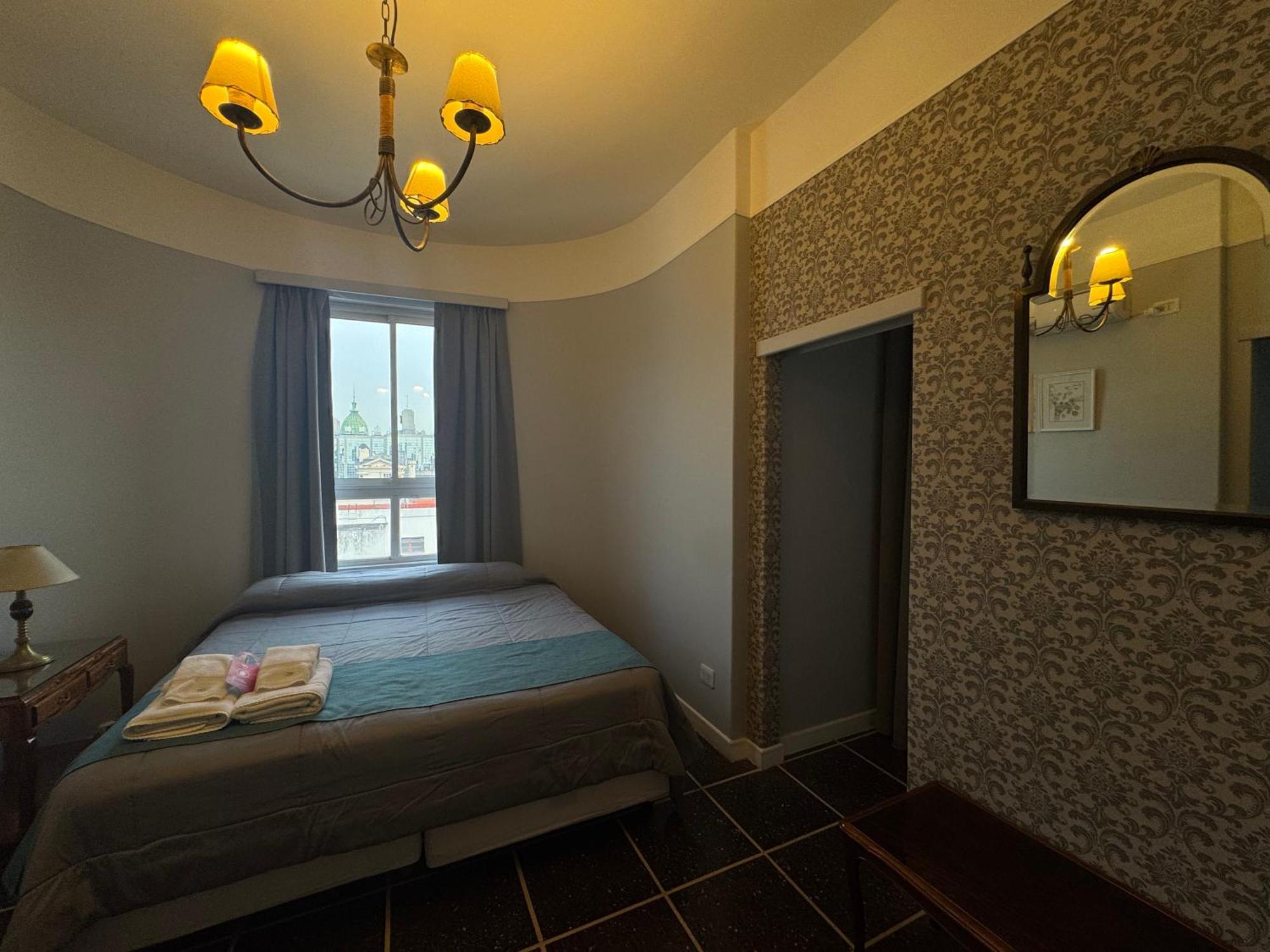 Hotel Lyon By Mh Buenos Aires Exterior photo